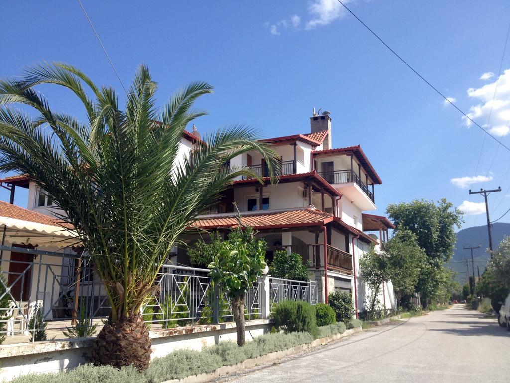 Appartement Menis Haus à Vrasná Extérieur photo