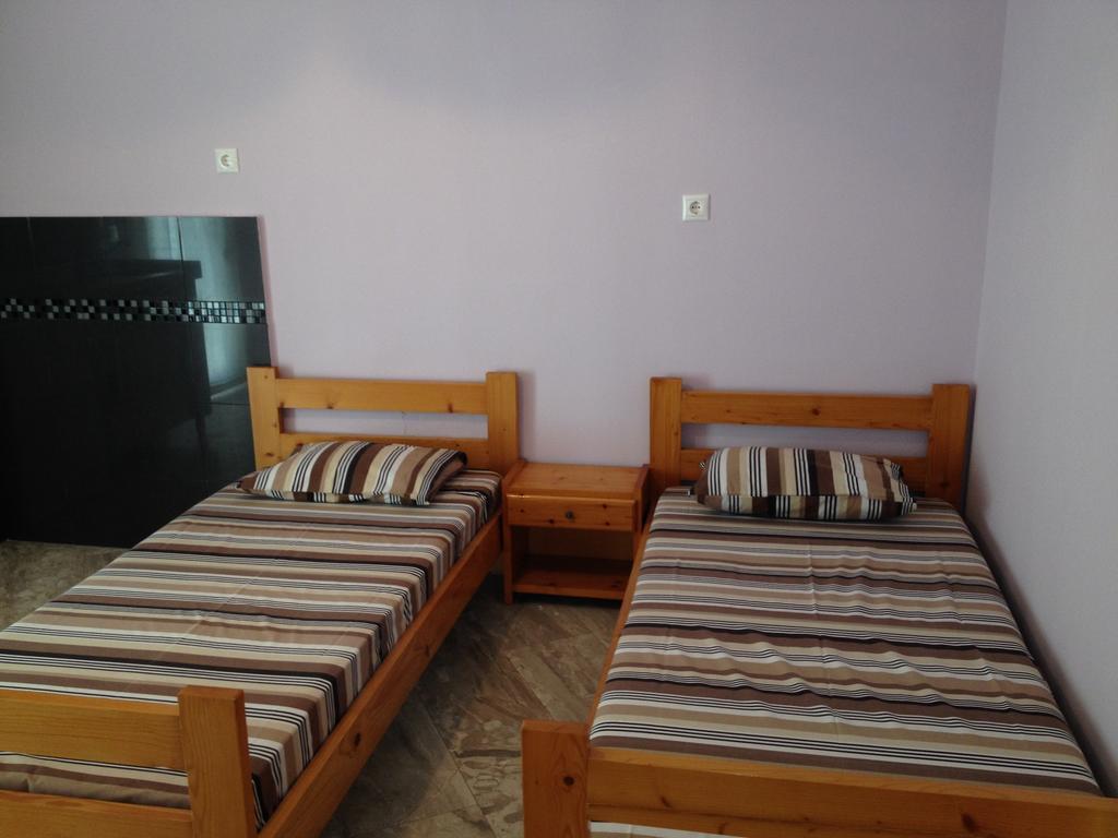 Appartement Menis Haus à Vrasná Chambre photo