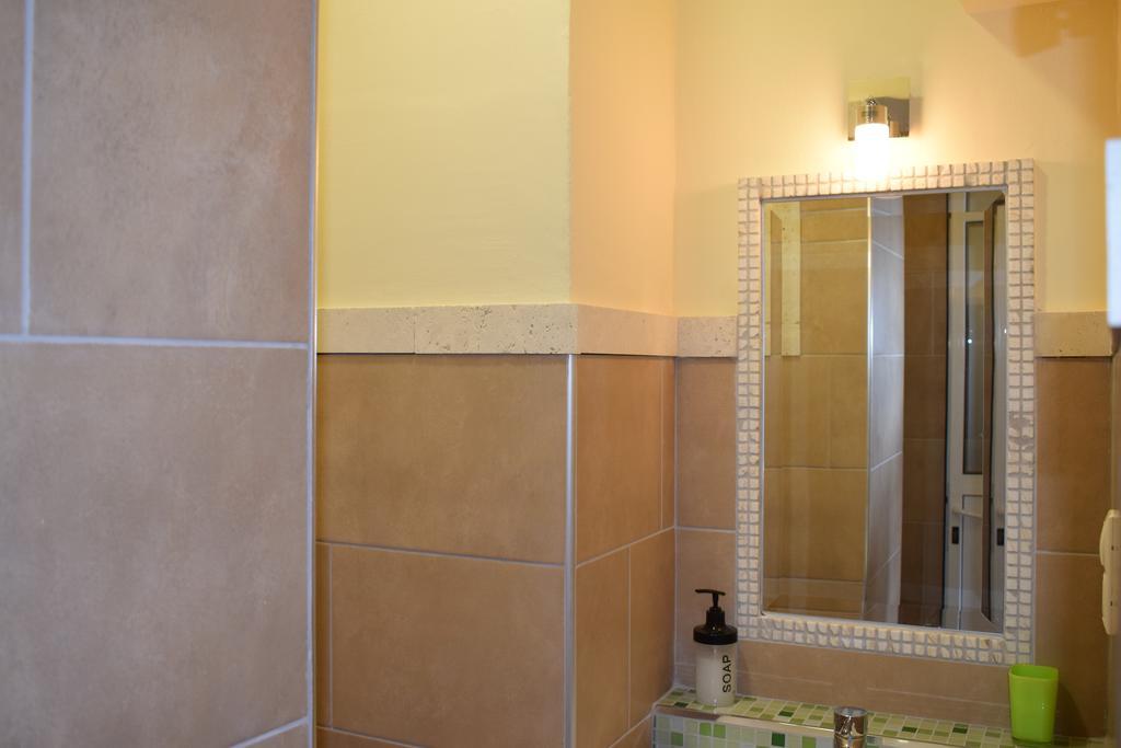 Appartement Menis Haus à Vrasná Extérieur photo